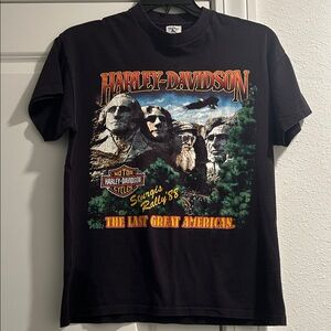 Harley-Davidson Black Graphic Mount Rushmore Tee with Orange Logo